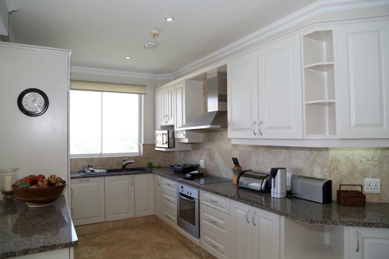 603 Oyster Schelles - By Stay In Umhlanga Durban Bagian luar foto